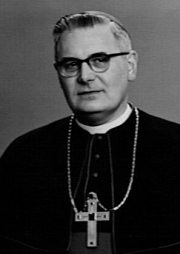 Monseigneur Moors bewoonde de Pastorie te Swolgen van 1977 - 1980; nu wordt de Pastorie bewoond door de familie Poels die er sinds 1996 een B&B runnen.