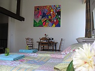 Een gastenkamer in B&B De Oude Pastorie te Swolgen